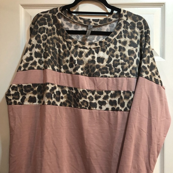 Honeyme Sweatshirt Leopard Mauve Pink Sweater XXL NWOT - Picture 1 of 7